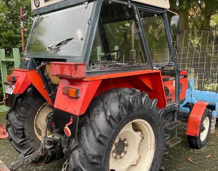 Zetor 5211, Traktor, Hofschlepper